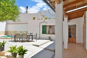 Mallorca Town House with pool