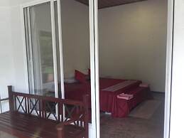 Graten Tea Garden Holiday Bungalow