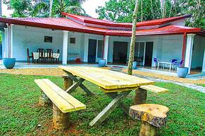 Graten Tea Garden Holiday Bungalow
