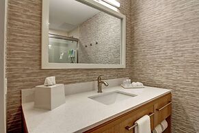 Home2 Suites by Hilton Montreal Dorval