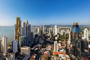W Panama
