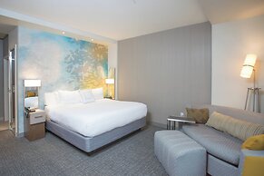 Courtyard by Marriott Albion