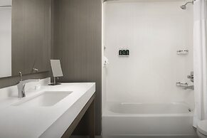 Courtyard by Marriott Albion