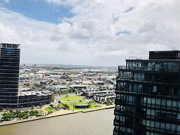 Winston Apartments Docklands