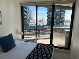 Winston Apartments Docklands