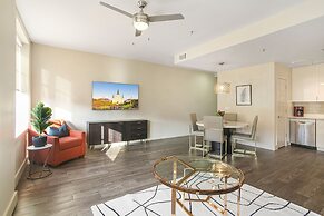 Modern Condos in California Building by Hosteeva