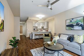 Modern Condos in California Building by Hosteeva