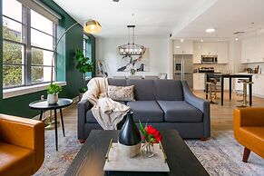 Modern Condos in California Building by Hosteeva