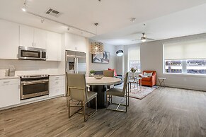 Modern Condos in California Building by Hosteeva