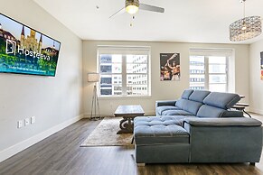 Modern Condos in California Building by Hosteeva