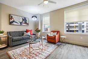 Modern Condos in California Building by Hosteeva