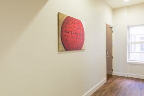 Modern Condos in California Building by Hosteeva