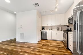 Modern Condos in California Building by Hosteeva