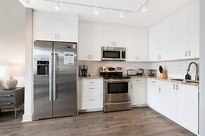 Modern Condos in California Building by Hosteeva