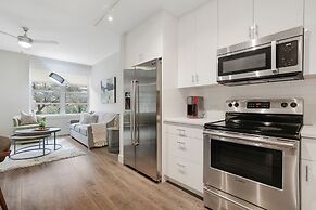 Modern Condos in California Building by Hosteeva