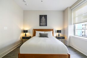 Modern Condos in California Building by Hosteeva