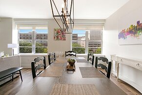 Modern Condos in California Building by Hosteeva