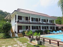 Assava Dive Resort