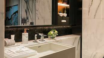 Hyatt Centric Victoria Harbour Hong Kong