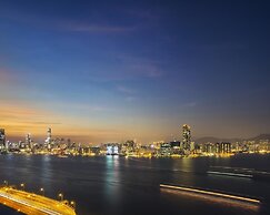 Hyatt Centric Victoria Harbour Hong Kong