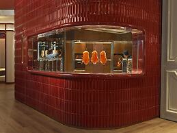 Hyatt Centric Victoria Harbour Hong Kong