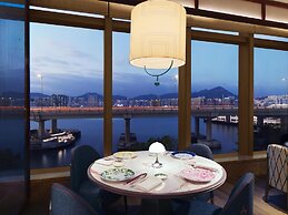 Hyatt Centric Victoria Harbour Hong Kong