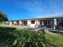Karamea Hotel