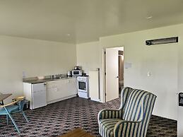 Karamea Hotel