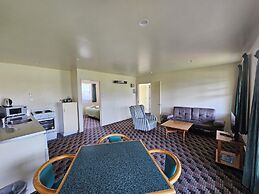 Karamea Hotel