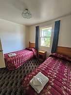Karamea Hotel