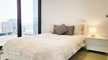 C3CBD Melbourne Apartment