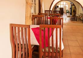 Raja Excelsior Hotel