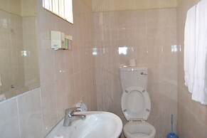 Raja Excelsior Hotel