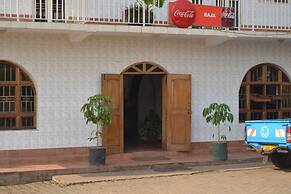 Raja Excelsior Hotel