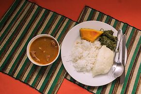 Raja Excelsior Hotel