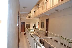 Raja Excelsior Hotel