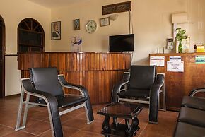 Raja Excelsior Hotel