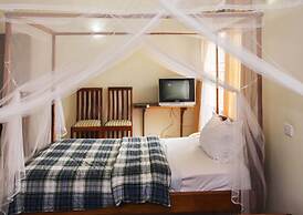 Raja Excelsior Hotel