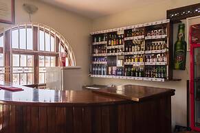 Raja Excelsior Hotel