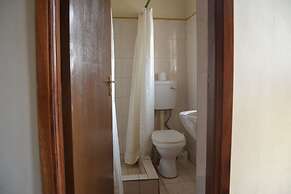 Raja Excelsior Hotel