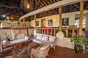 Sambiya River Lodge