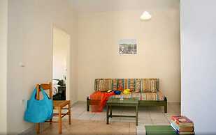 Armonia Apartments & Studios