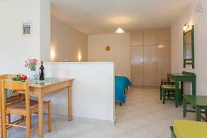 Armonia Apartments & Studios