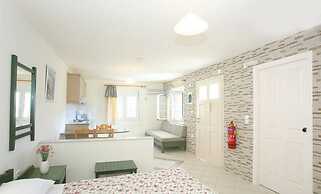 Armonia Apartments & Studios