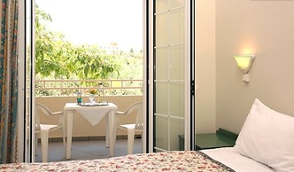 Armonia Apartments & Studios