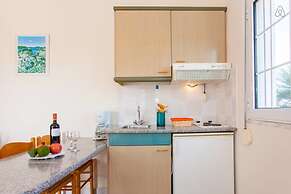 Armonia Apartments & Studios