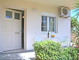 Armonia Apartments & Studios