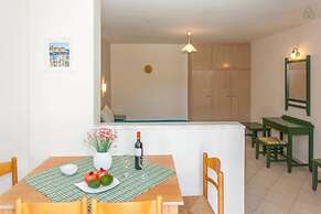 Armonia Apartments & Studios