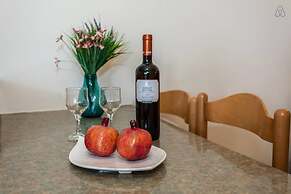 Armonia Apartments & Studios