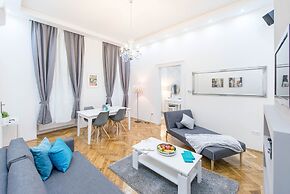 Dominik Apartment